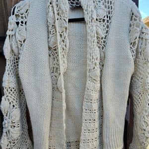 Chic Cream Women's Knit Cardigan